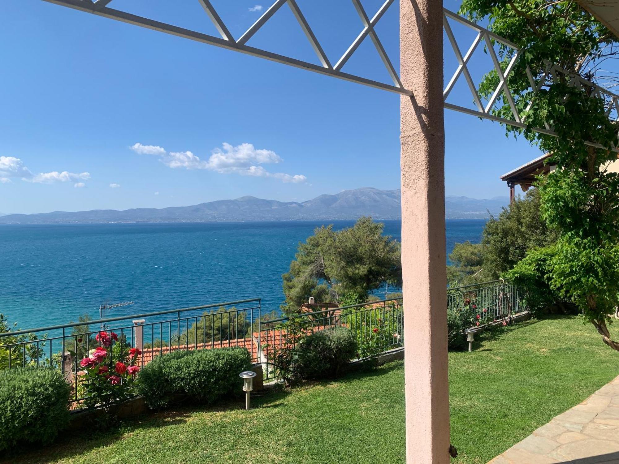 Апартаменты Amfiteatrico Sea View - Kalamos Attiki Markopoulon Oropou Экстерьер фото